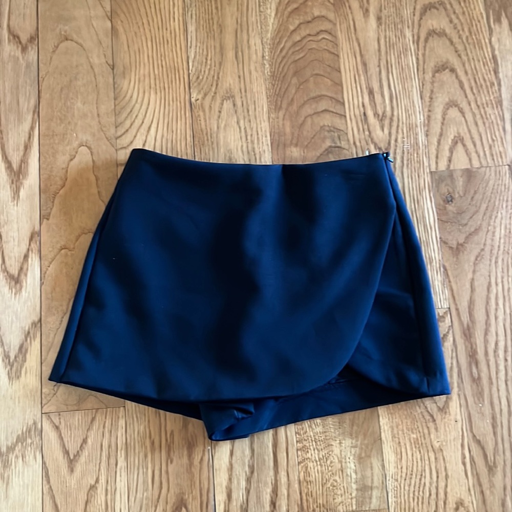 Zara skort